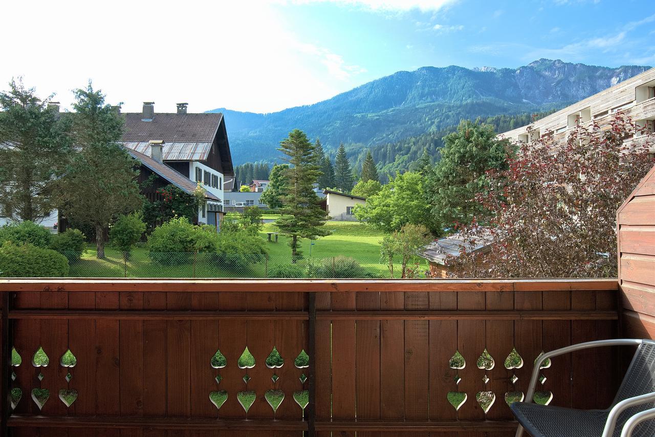 Hotel Garni Zerza Tröpolach Exteriör bild