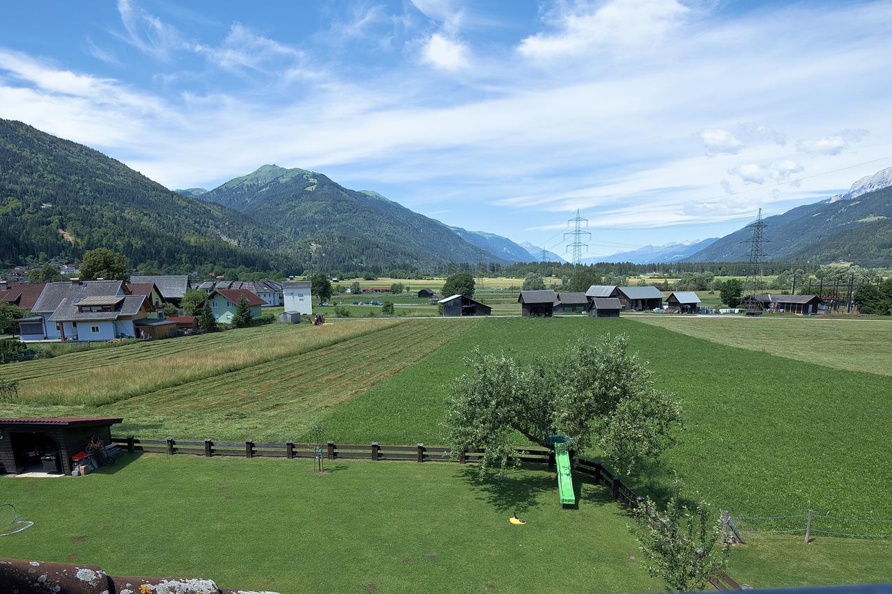 Hotel Garni Zerza Tröpolach Exteriör bild