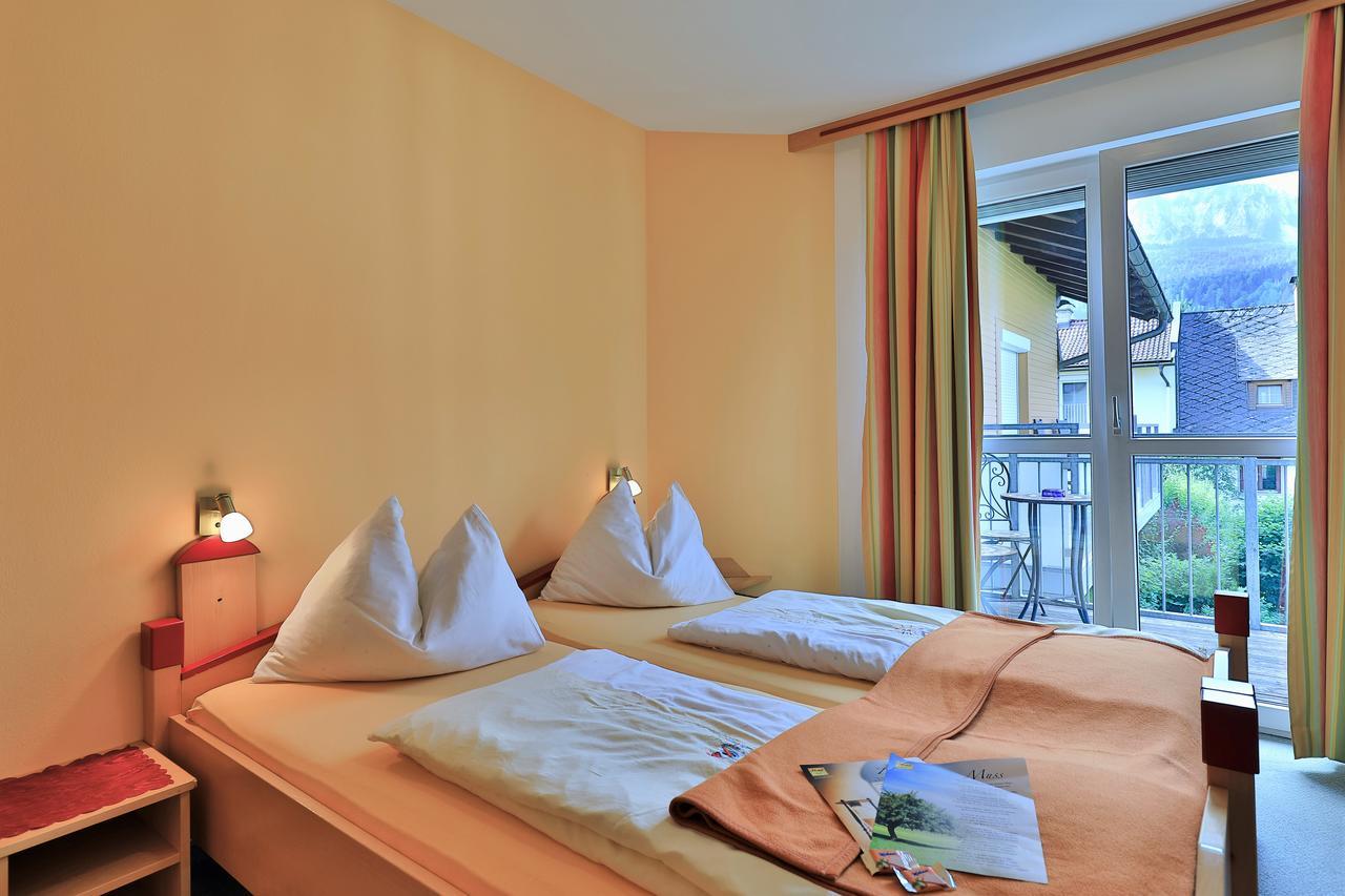 Hotel Garni Zerza Tröpolach Exteriör bild